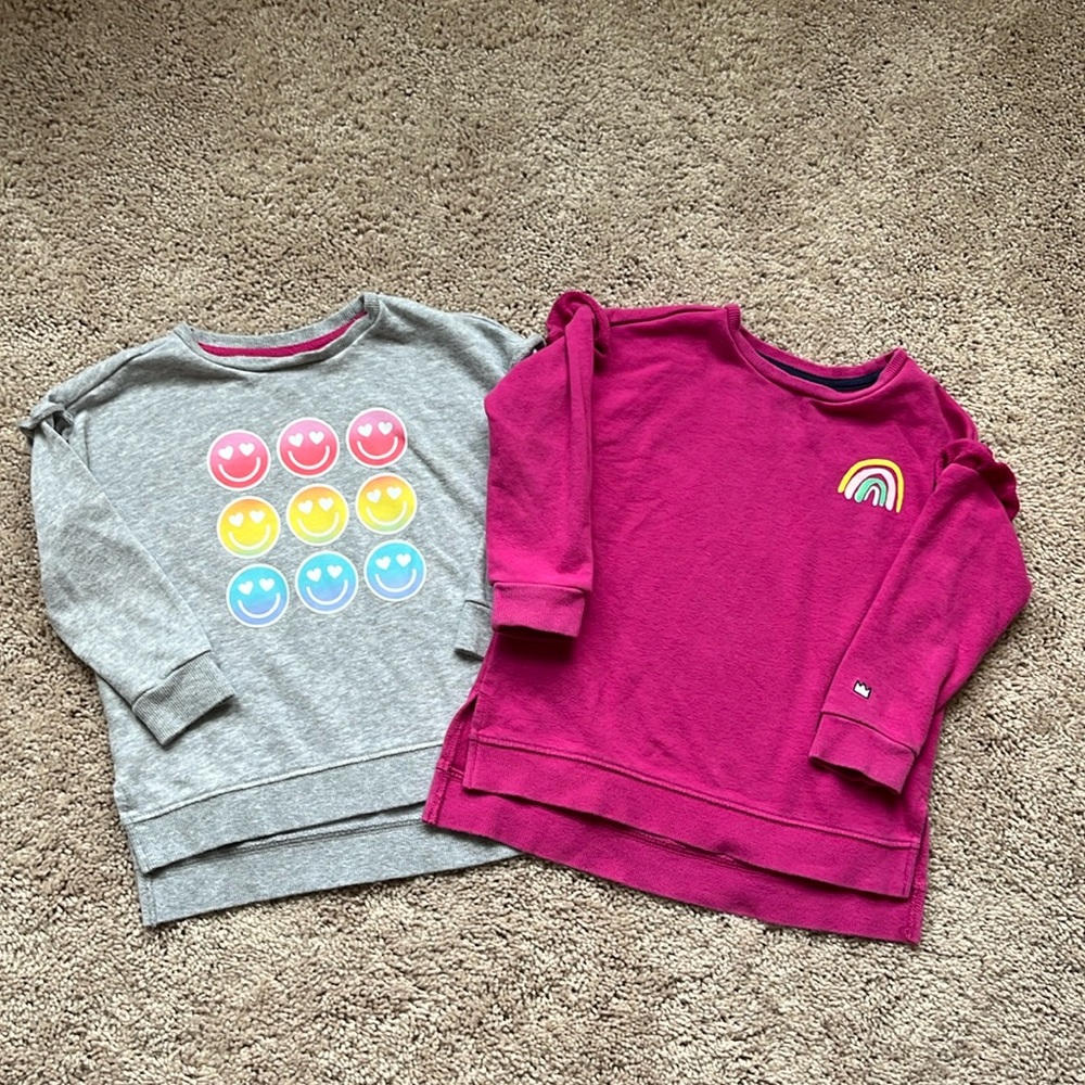 2 - Crown & Ivy Size 3T pullover sweatshirt Loose fit & let bit longer in back.